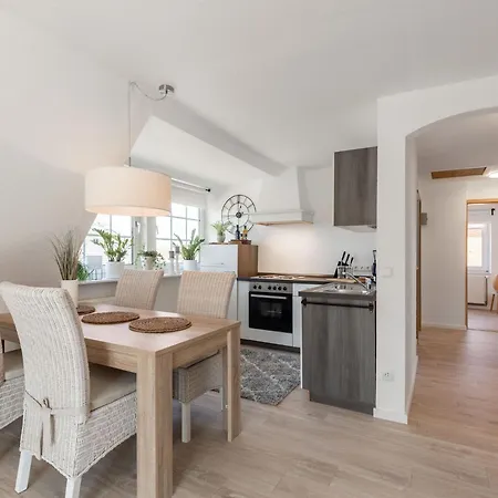 Giselas Ostsee In Holzstein * أولدنبورغ إن هولشتاين